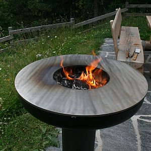 Outdoor Kochstelle mit Bündnerland